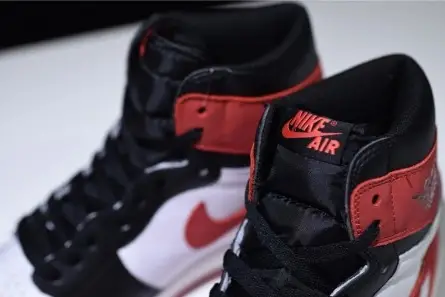 AllSeason 4091 Air Jordan 1 Retro Track Red 555088 -112 