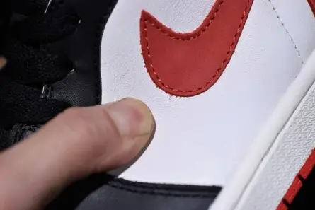 AllSeason 4091 Air Jordan 1 Retro Track Red 555088 -112 