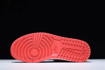 AllSeason 4091 Air Jordan 1 Retro Track Red 555088 -112 