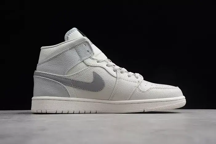 AllSeason 7721 Air Jordan 1 Mid SE 'Grey Fog' - Air Jordan - 852542-003 