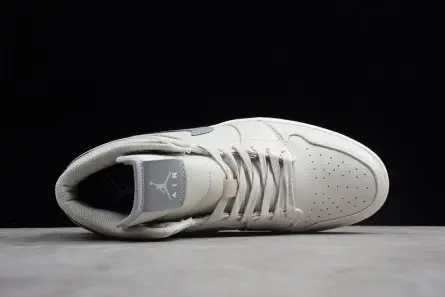 AllSeason 7721 Air Jordan 1 Mid SE 'Grey Fog' - Air Jordan - 852542-003 