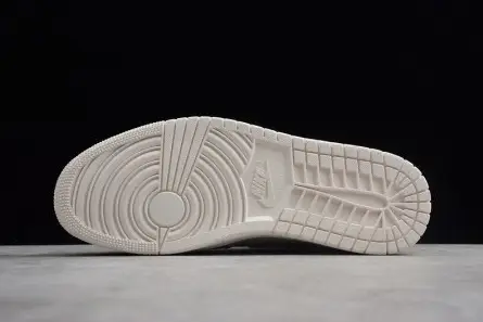 AllSeason 7721 Air Jordan 1 Mid SE 'Grey Fog' - Air Jordan - 852542-003 