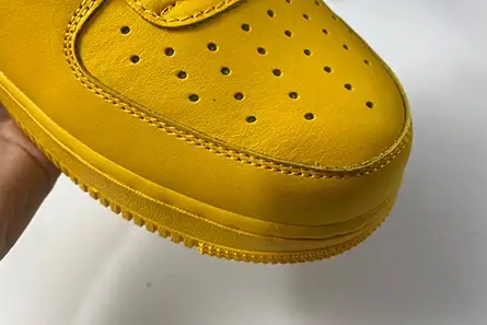 AllSeason 7810 Off-White x Nike Air Force 1 “University Gold” DD1876-700 