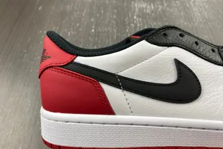AllSeason 9700 Jordan 1 Retro Low OG Black Toe  CZ0790-106 