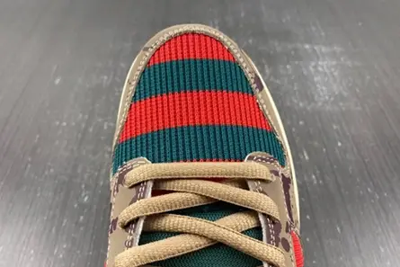 Bold 2487 Nike SB Dunk Low Freddy Krueger  313170-202 