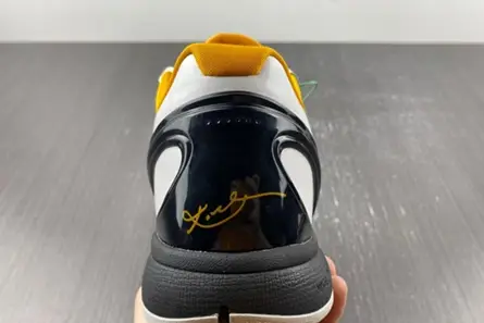 Bold 2516 Kobe 6 Protro Playoff Pack White Del Sol  CW2190-100  DEAC1003