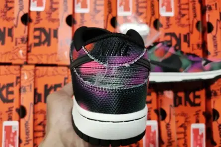 Bold 289 Nike Dunk Low Graffiti Pink DM0108-002 