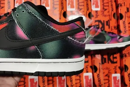 Bold 289 Nike Dunk Low Graffiti Pink DM0108-002 