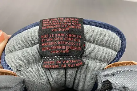 Bright 1822 Gundam x Nike SB Dunk High DH7717-400 