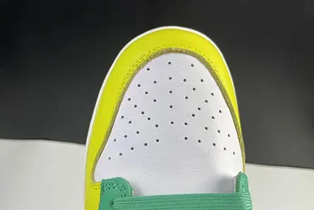 Bright 543 Nike Dunk Low Green Strike(W) DD1503-106 