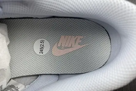 Classic 1828 Nike Dunk Low Easter 2022   DD1503-001 