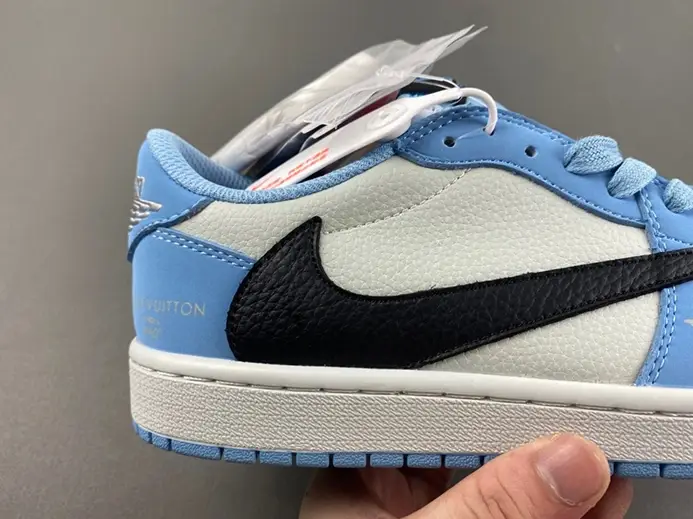 Classic 2996 Travis Scott x Air Jordan 1 DM7866-107 