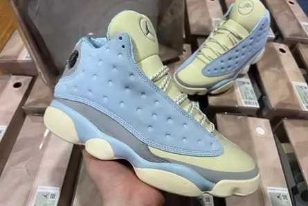 Classic 8898 Air Jordan 13  SOLEFLY DX5763-100 