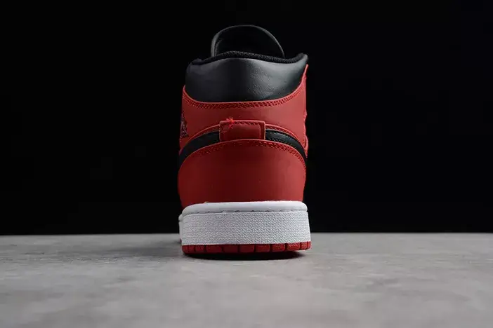 Comfortable 1545 Air Jordan 1 Mid Gym Red Black 554724-610 