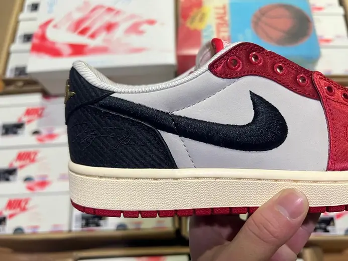 Comfortable 2408 Jordan 1 Retro Low OG Trophy Room Away  FN0432-100 