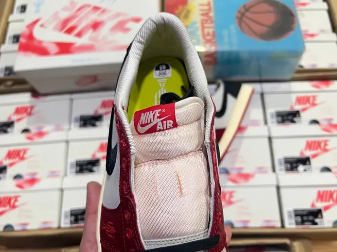 Comfortable 2408 Jordan 1 Retro Low OG Trophy Room Away  FN0432-100 