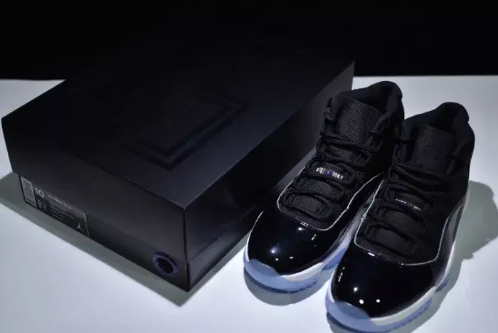 Comfortable 4220 AIR JORDAN 11 RETRO "SPACE JAM 2016 RELEASE" mens 378037-003 