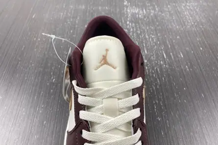 Comfortable 5617 Air Jordan 1 Low DC0774-200 
