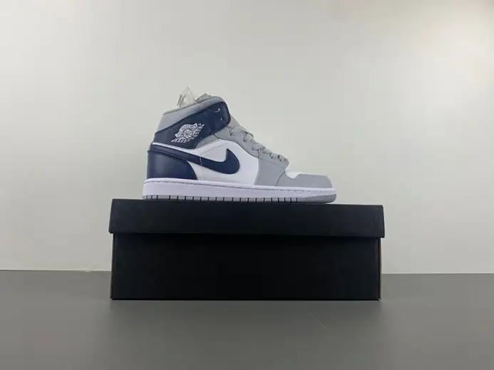 Comfortable 6398 Jordan 1 Mid Wolf Grey Midnight Navy  DQ8426-104 