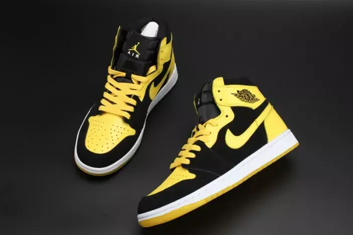 Comfortable 9813 Air Jordan 1 Retro Mid 'New Love 554724-035 