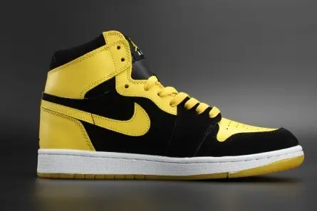 Comfortable 9813 Air Jordan 1 Retro Mid 'New Love 554724-035 