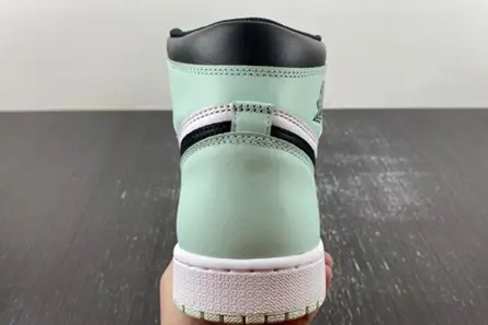 Compact 8759 Air Jordan 1 Retro High OG NRG  CCC298