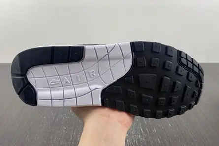 Cozy 2363 Nike Air Max 1 '86 OG DV1403-110 