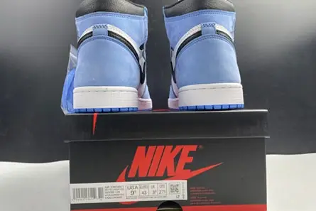 Cozy 3655 Air Jordan 1 High OG University Blue 555088-134 