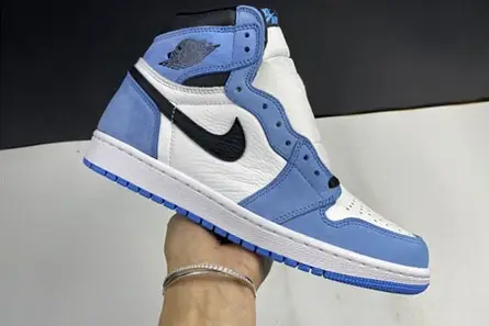 Cozy 3655 Air Jordan 1 High OG University Blue 555088-134 