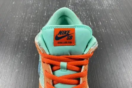 Cozy 6906 Nike SB Dunk Low Orange Emerald Rise  DV5429-800 