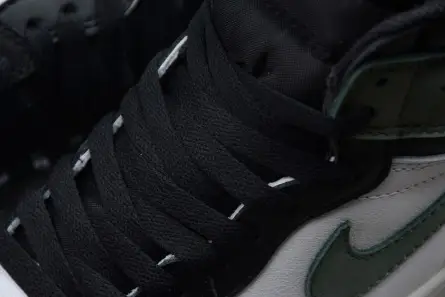Cozy 7967 Air Jordan 1 Retro "Clay Green" 555088-135 