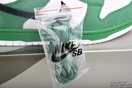 Cozy 830 Nike Dunk Low Pro SB classic green 304292-302 