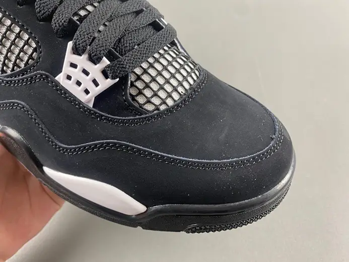 DailyWear 5800 AIR JORDAN 4 RETRO 'WHITE THUNDER' FQ8138-001 