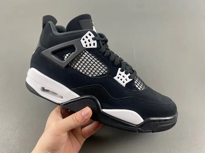 DailyWear 5800 AIR JORDAN 4 RETRO 'WHITE THUNDER' FQ8138-001 