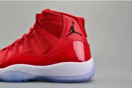 DailyWear 6823 AIR JORDAN 11 RETRO BG (GS) 