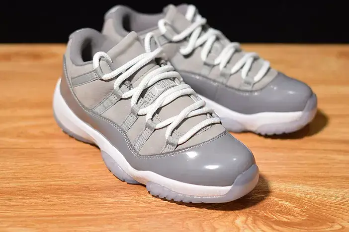 Durable 3174 Air Jordan 11 Low Cool Grey 528895-003 