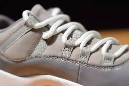 Durable 3174 Air Jordan 11 Low Cool Grey 528895-003 
