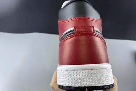 Durable 6464 Air Jordan 1 Mid Chicago 554724-069 