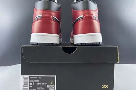 Durable 6464 Air Jordan 1 Mid Chicago 554724-069 