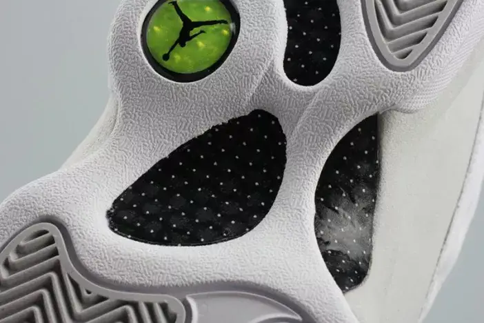 Durable 9097 Jordan 13 Retro Low Pure Platinum 310810-100 