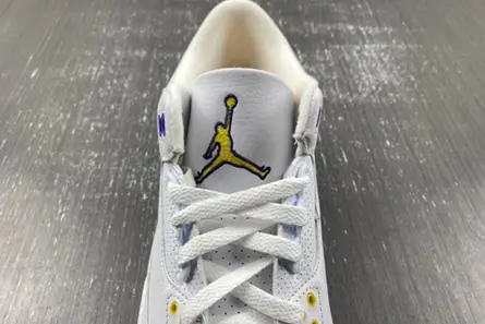 Efficient 2589 Jordan 3 Retro Kobe Bryant PE  869802-907 