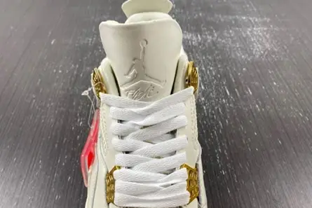 Elegant 3679 Jordan 4 Retro AQ9129-003 