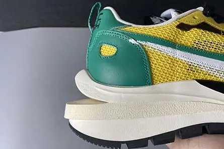 Elegant 4686 Sacai x Nike Pegasua Vaporfly Yellow Green HUO CI9928 300 