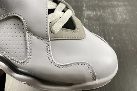 Elegant 5493 Jordan 8 Retro Bugs Bunny  305381-103 