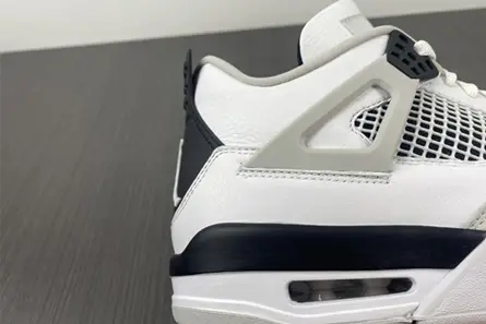 Elegant 551 Jordan 4 Retro Military Black  DH6927-111 