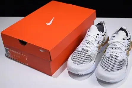 Elegant 7142 Men's Nike Epic React Flyknit White Black-Gold AQ0067-071 