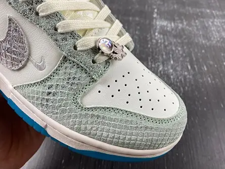 Elegant 7489 Nike Dunk Low LX Year of the Dragon (2024) (Women's)  FZ5065-111 