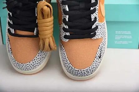 EyeCatching 1500 Nike SB Dunk Low “Safari” CD2563-002 
