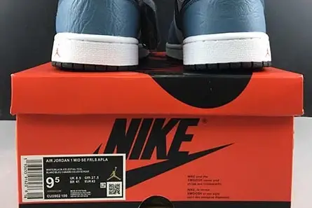 Facetasm x Air Jordan 1 MidFearless Ones CU2802-100 DailyWear 612 