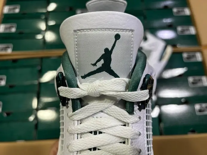 Fashionable 1704 Air Jordan 4 “Oxidized Green” FQ8138-103 